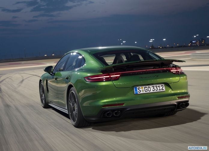 2019 Porsche Panamera GTS - фотография 104 из 238