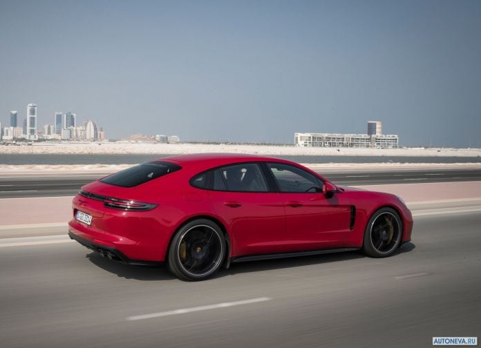 2019 Porsche Panamera GTS - фотография 109 из 238