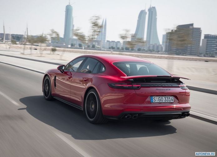 2019 Porsche Panamera GTS - фотография 116 из 238