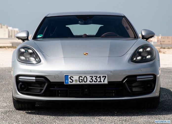 2019 Porsche Panamera GTS - фотография 132 из 238