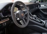 porsche_2019_panamera_gts_154.jpg