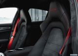 porsche_2019_panamera_gts_159.jpg
