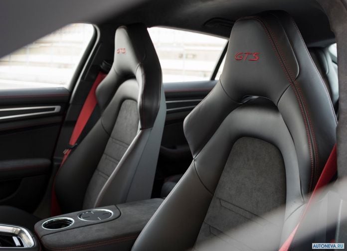 2019 Porsche Panamera GTS - фотография 160 из 238