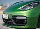 porsche_2019_panamera_gts_184.jpg