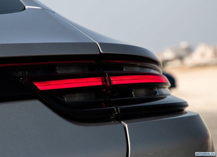 2019 Porsche Panamera GTS - фотография 191 из 238