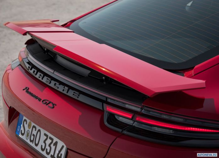 2019 Porsche Panamera GTS - фотография 193 из 238