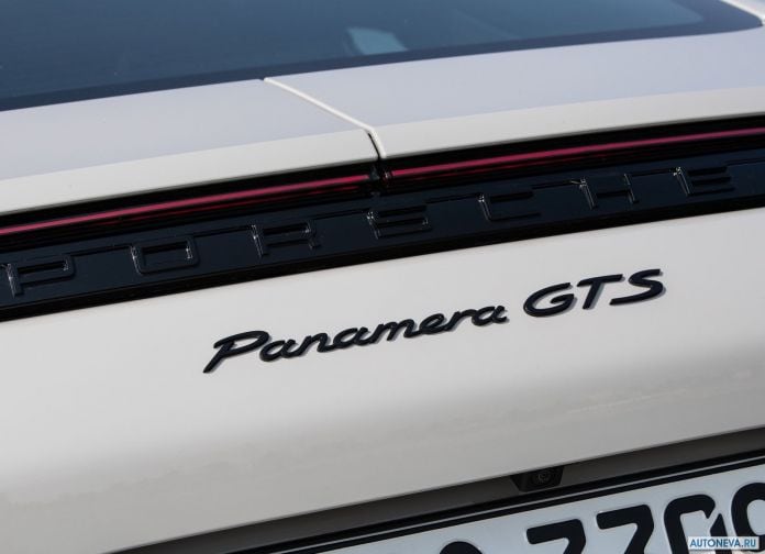 2019 Porsche Panamera GTS - фотография 213 из 238