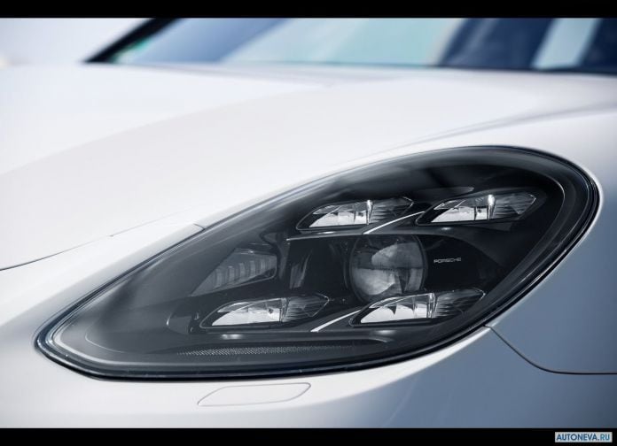 2019 Porsche Panamera GTS - фотография 237 из 238