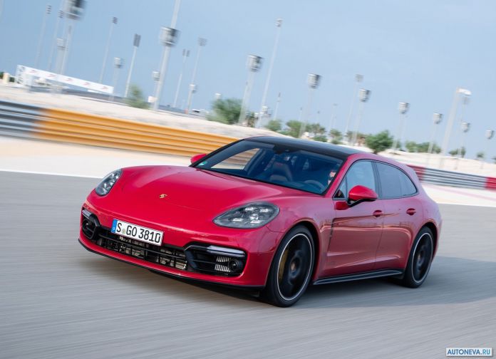 2019 Porsche Panamera GTS Sport Turismo - фотография 28 из 142