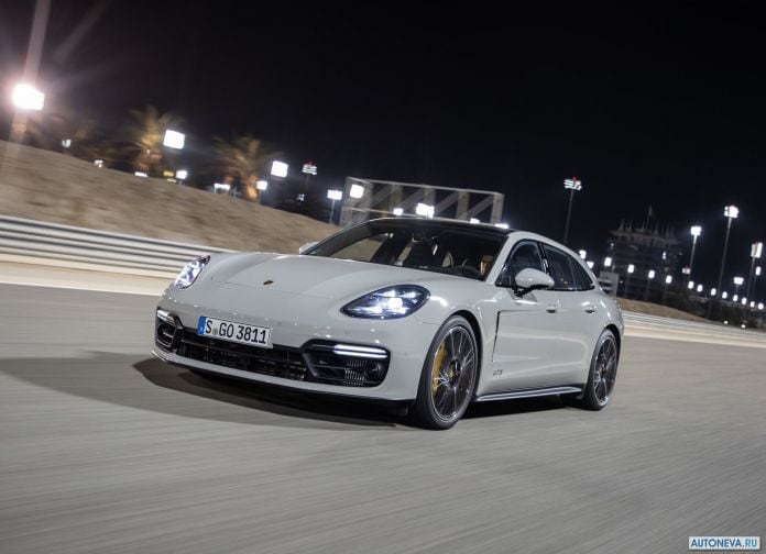 2019 Porsche Panamera GTS Sport Turismo - фотография 45 из 142