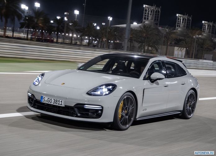 2019 Porsche Panamera GTS Sport Turismo - фотография 47 из 142