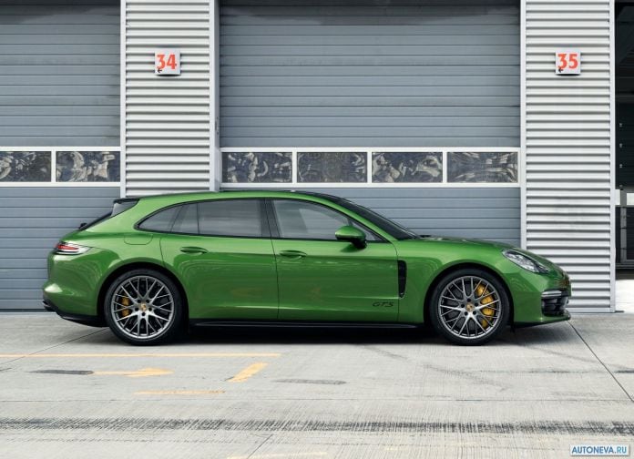 2019 Porsche Panamera GTS Sport Turismo - фотография 51 из 142