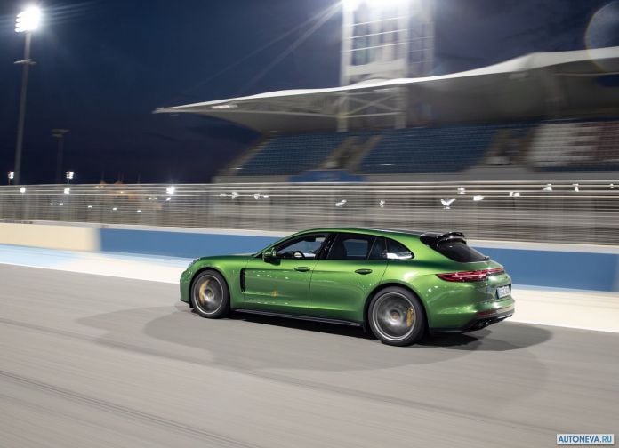 2019 Porsche Panamera GTS Sport Turismo - фотография 63 из 142