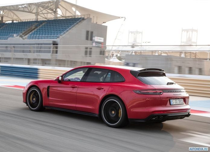 2019 Porsche Panamera GTS Sport Turismo - фотография 71 из 142
