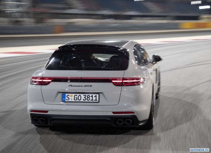 2019 Porsche Panamera GTS Sport Turismo - фотография 74 из 142