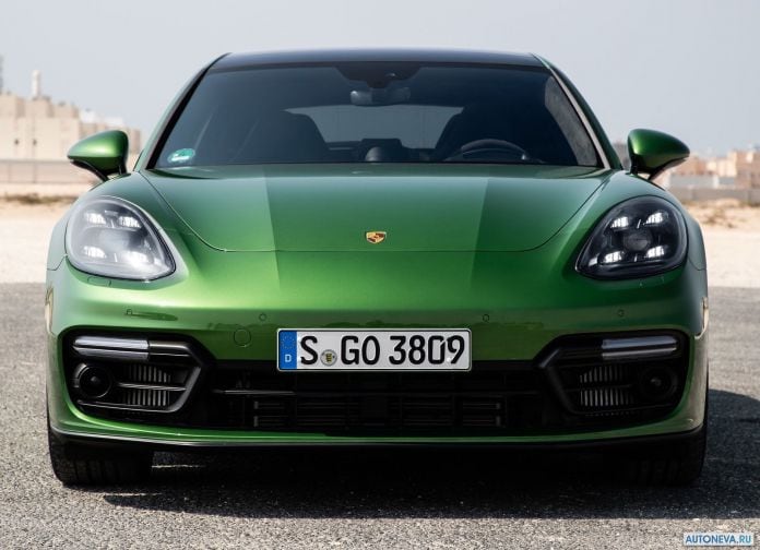 2019 Porsche Panamera GTS Sport Turismo - фотография 76 из 142