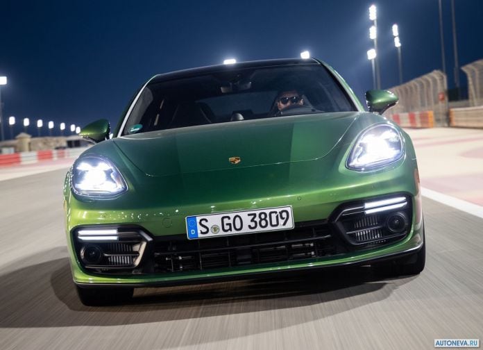 2019 Porsche Panamera GTS Sport Turismo - фотография 77 из 142