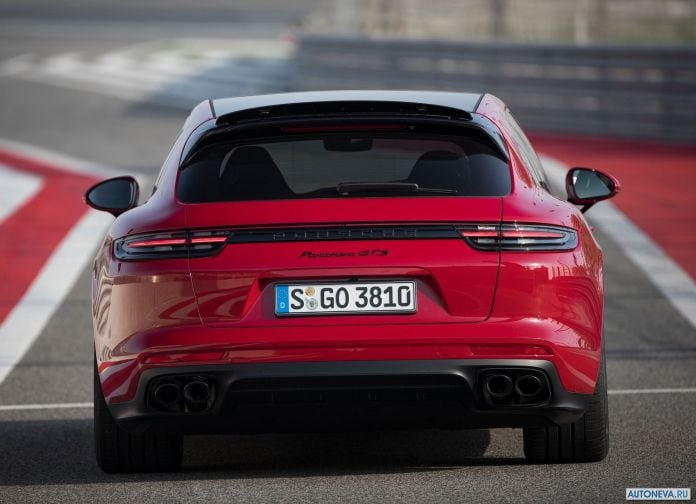 2019 Porsche Panamera GTS Sport Turismo - фотография 79 из 142