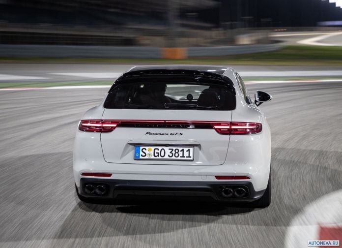 2019 Porsche Panamera GTS Sport Turismo - фотография 80 из 142