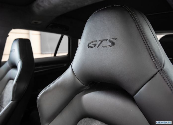 2019 Porsche Panamera GTS Sport Turismo - фотография 97 из 142