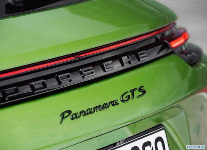 2019 Porsche Panamera GTS Sport Turismo - фотография 128 из 142