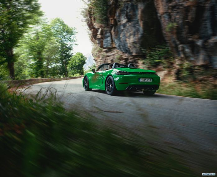 2020 Porsche 718 Boxter GTS 4.0 - фотография 23 из 40 2020 Porsche 718 Boxter GTS 4.0 - фотография 23 из 40