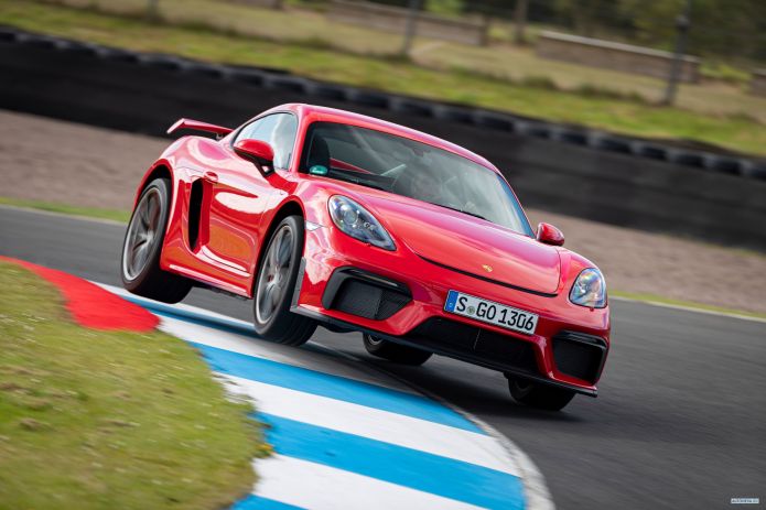 2020 Porsche 718 Cayman GT4 - фотография 4 из 40 2020 Porsche 718 Cayman GT4 - фотография 4 из 40