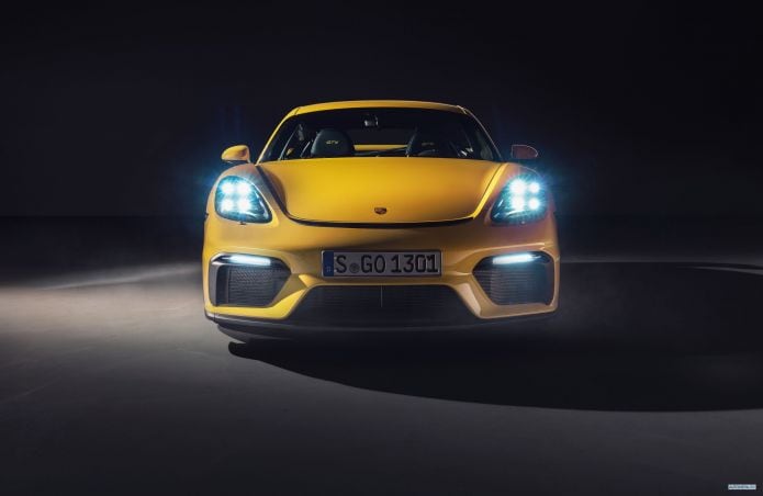 2020 Porsche 718 Cayman GT4 - фотография 6 из 40