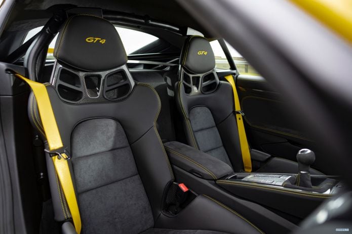 2020 Porsche 718 Cayman GT4 - фотография 33 из 40 2020 Porsche 718 Cayman GT4 - фотография 33 из 40