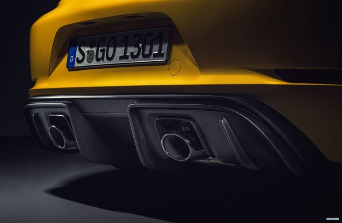 2020 Porsche 718 Cayman GT4 - фотография 37 из 40