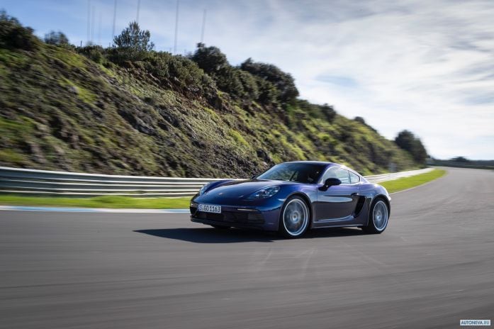 2020 Porsche 718 Cayman GTS 4.0 - фотография 6 из 40