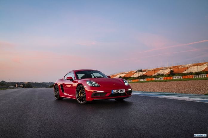 2020 Porsche 718 Cayman GTS 4.0 - фотография 8 из 40