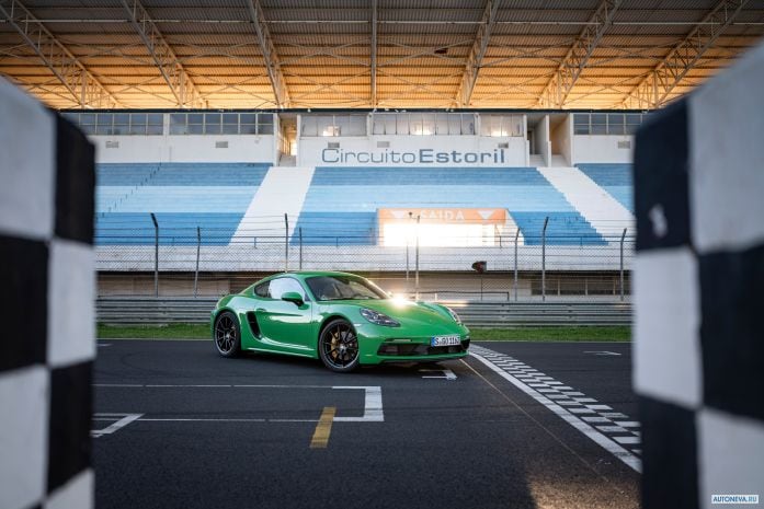 2020 Porsche 718 Cayman GTS 4.0 - фотография 10 из 40