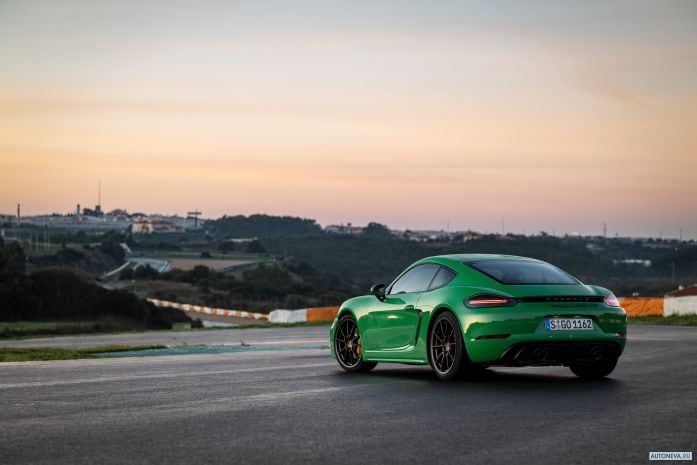 2020 Porsche 718 Cayman GTS 4.0 - фотография 22 из 40