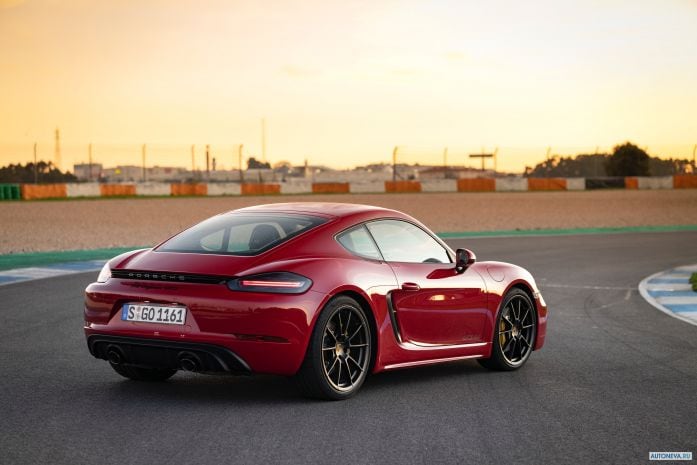 2020 Porsche 718 Cayman GTS 4.0 - фотография 23 из 40