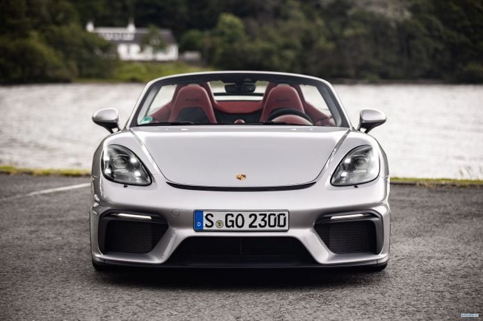 2020 Porsche 718 Spyder - фотография 5 из 40