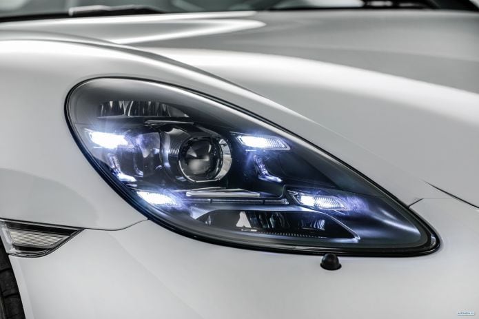 2020 Porsche 718 Spyder - фотография 40 из 40