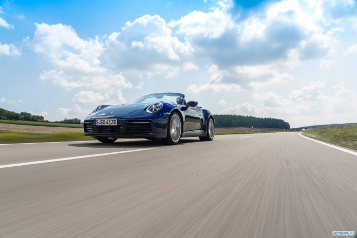 2020 Porsche 911 Carrera Cabriolet - фотография 2 из 34