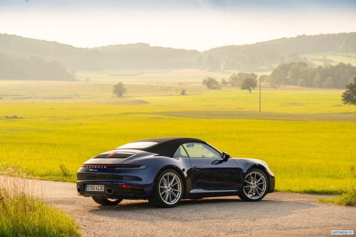 2020 Porsche 911 Carrera Cabriolet - фотография 15 из 34