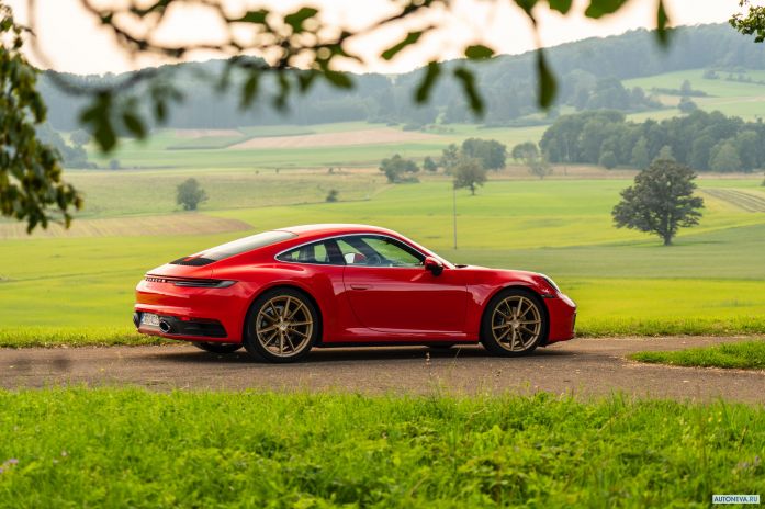 2020 Porsche 911 Carrera Coupe - фотография 16 из 40