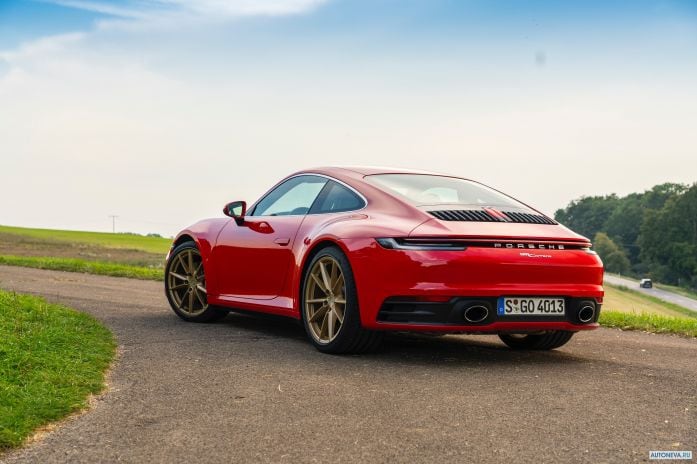 2020 Porsche 911 Carrera Coupe - фотография 21 из 40