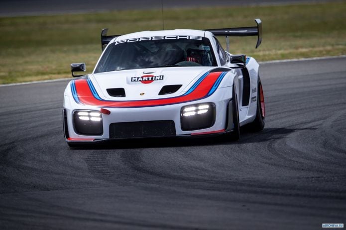 2019 Porsche 935 - фотография 6 из 40