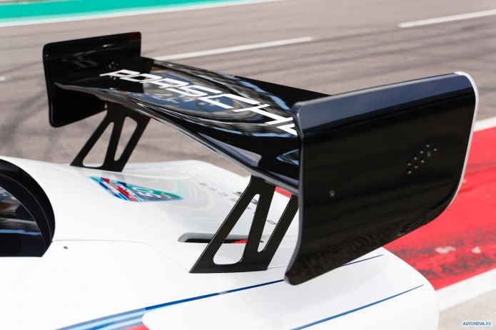 2019 Porsche 935 - фотография 33 из 40