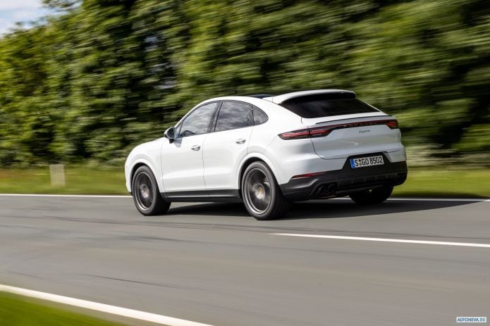 2020 Porsche Cayenne Coupe - фотография 16 из 32