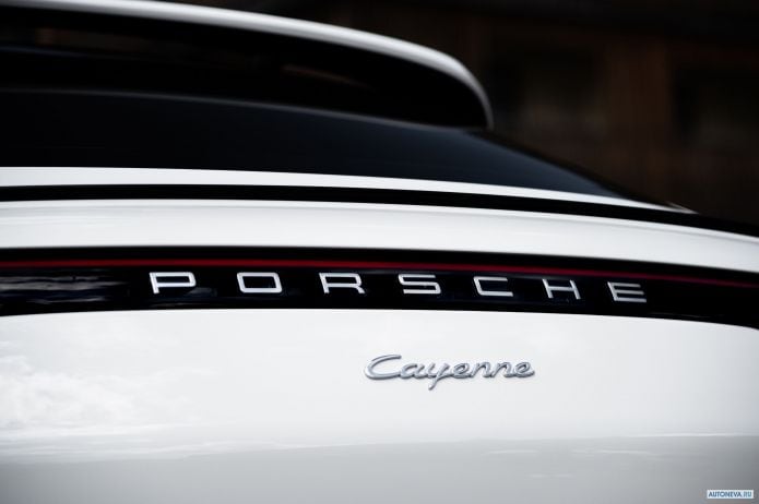 2020 Porsche Cayenne Coupe - фотография 25 из 32