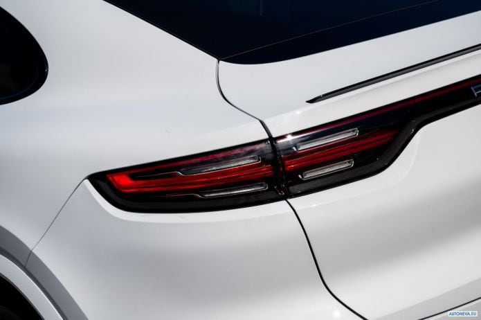 2020 Porsche Cayenne Coupe - фотография 26 из 32