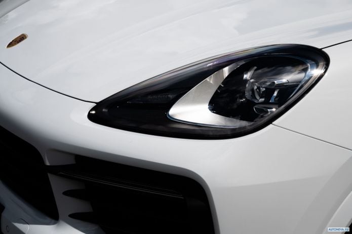 2020 Porsche Cayenne Coupe - фотография 27 из 32