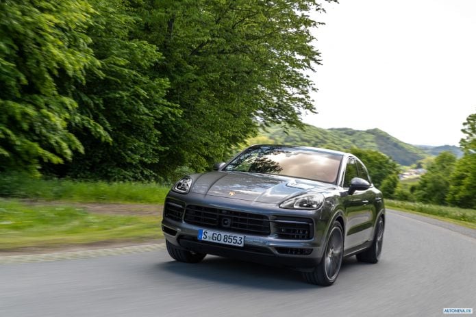 2020 Porsche Cayenne Coupe S - фотография 3 из 40