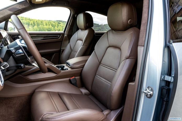 2020 Porsche Cayenne Coupe S - фотография 30 из 40 2020 Porsche Cayenne Coupe S - фотография 30 из 40