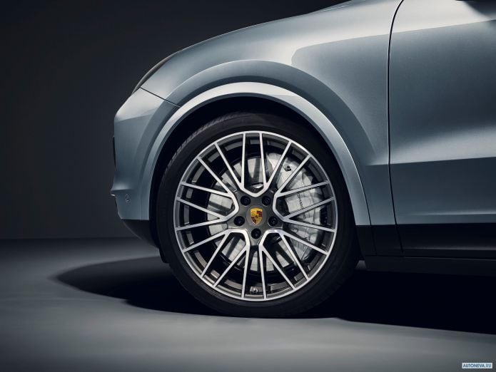 2020 Porsche Cayenne Coupe S - фотография 38 из 40 2020 Porsche Cayenne Coupe S - фотография 38 из 40